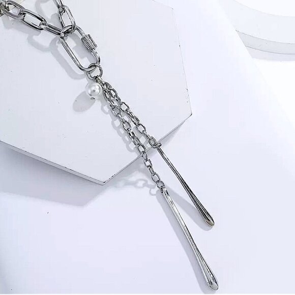 Silver Pearl Chunky Chain Statement Pendant Unique Necklace - Picture 3 of 5